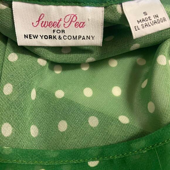 Sweet Pea New York & Company Polka Dot Blouse sz small - Picture 4 of 8